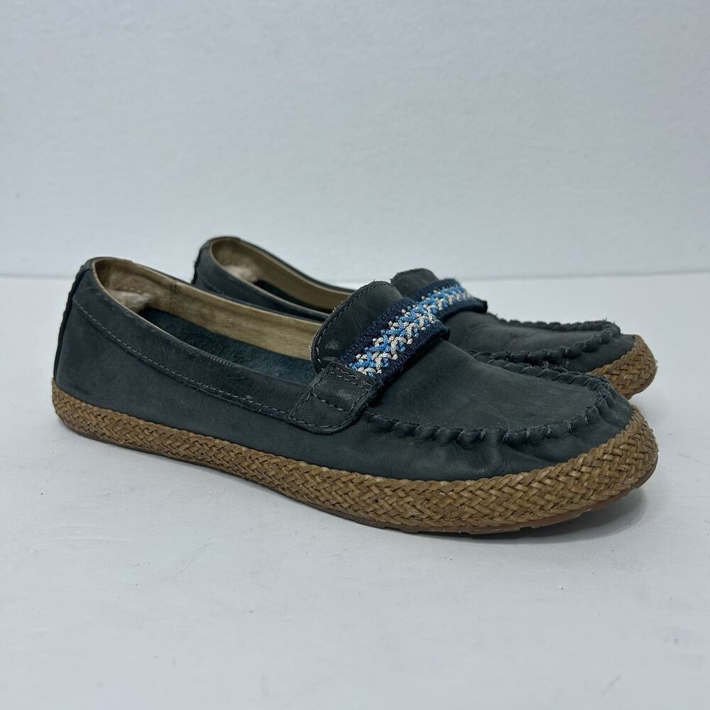 UGG Kaelee Leather Loafers Moccasin Women’s Size 6 Slip On Flats Espadrille